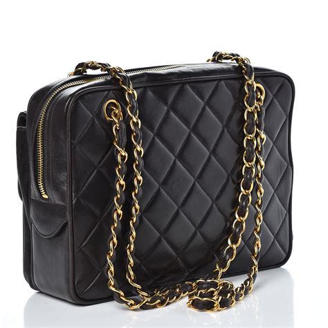 chanel quilted shoulder bag price